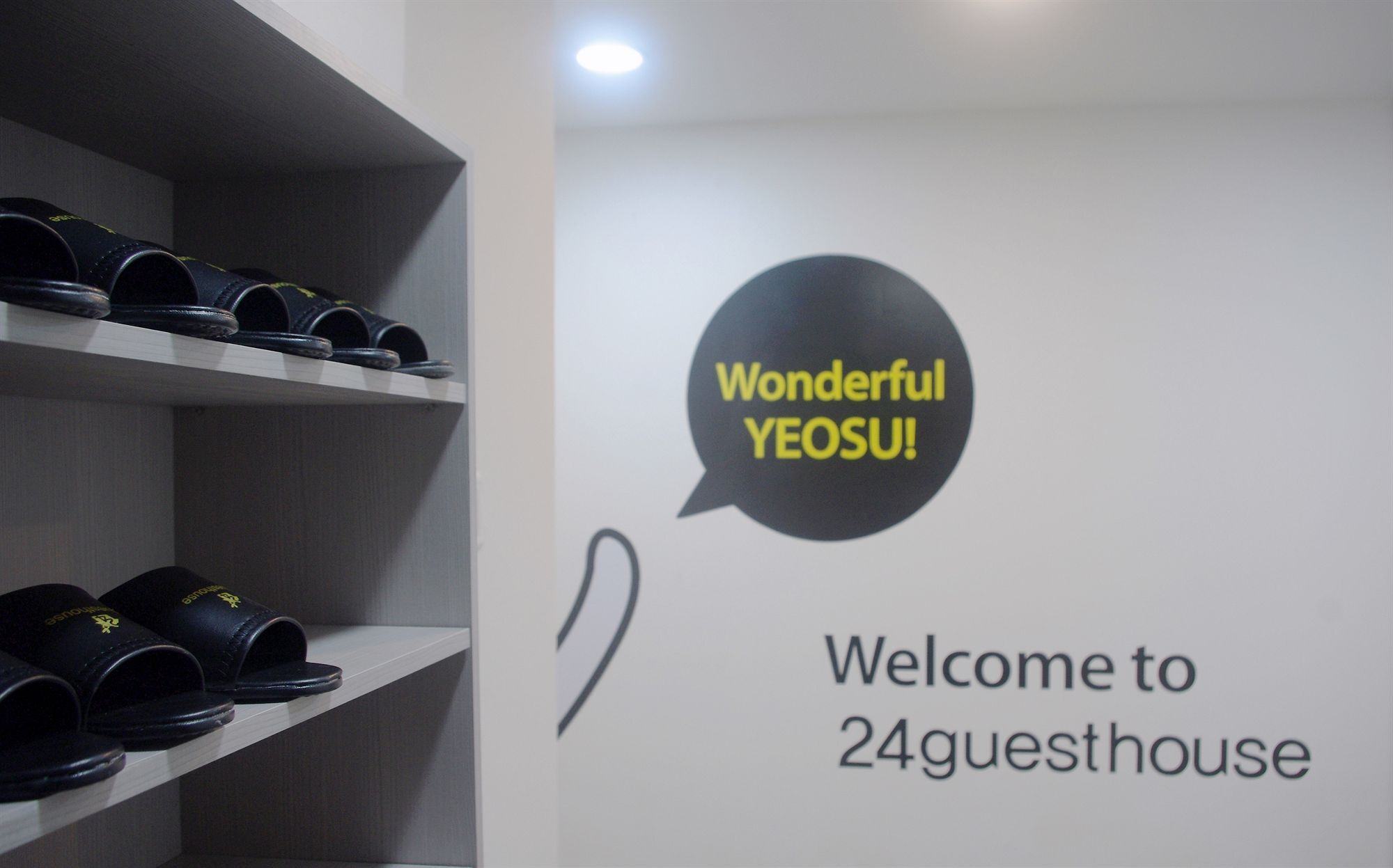 24 Guesthouse Yeosu Exterior foto